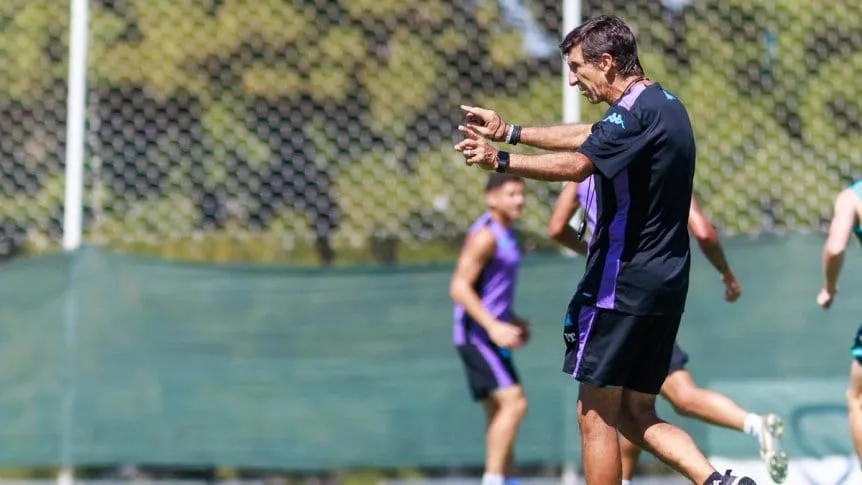 Racing sigue con los trabajos de cara a la revancha con Botafogo y espera recuperar lesionados