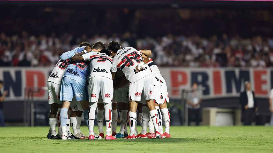 São Paulo reclama por jogo contra o Palmeiras na segunda-feira: ‘Partidas nobres devem ser aos sábados e domingos’