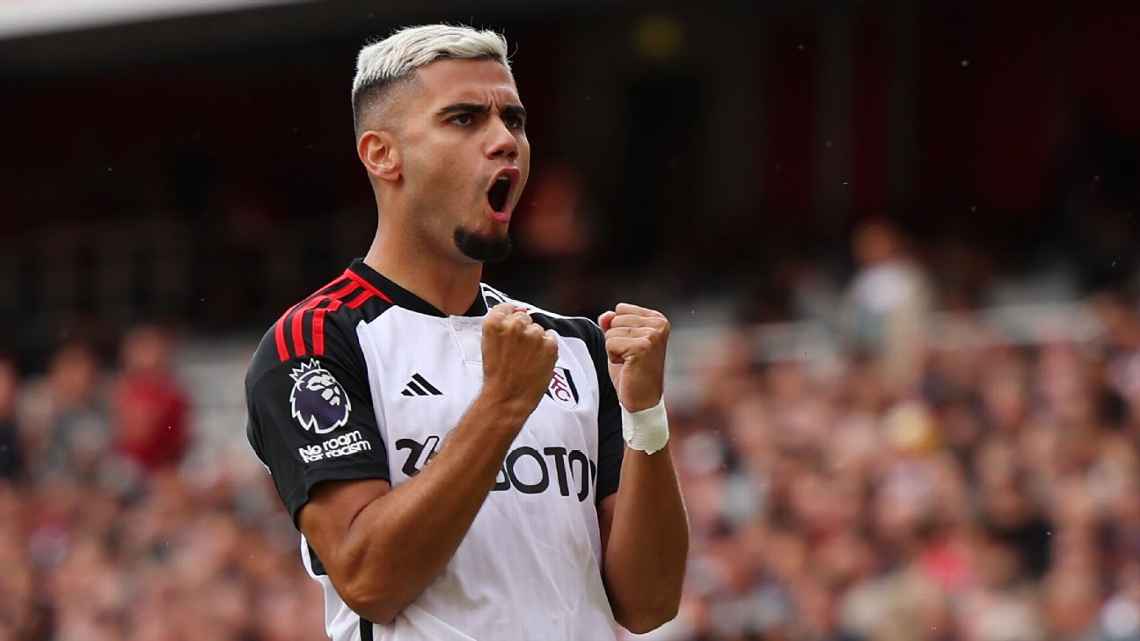 Após quase ida ao Palmeiras, Andreas sonha alto com Fulham e se emociona ao rever United: ‘Cheguei menino, saí como homem’