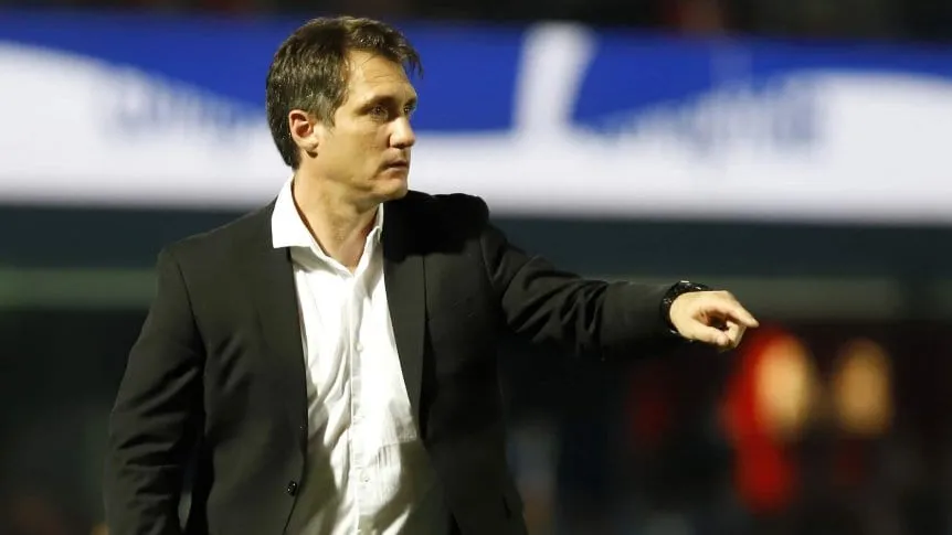 Optimismo en Vélez por Guillermo Barros Schelotto: qué falta para que sea nuevo DT