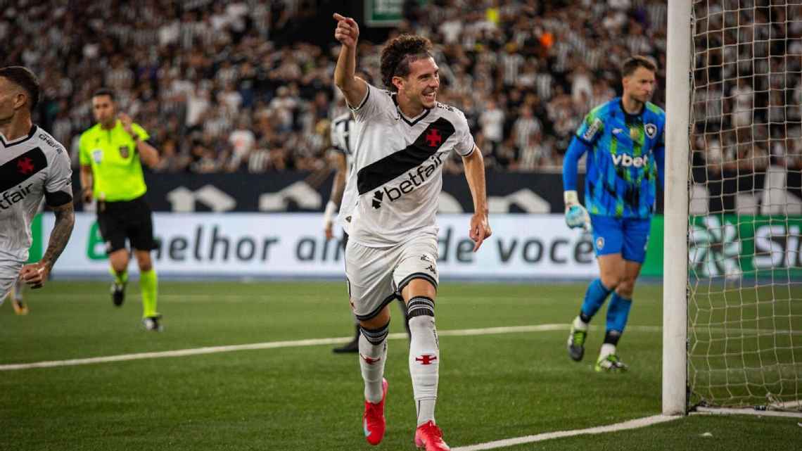 Vasco passa pelo Botafogo nos pênaltis com Léo Jardim herói e encara Fluminense em novo clássico na semifinal da Copa do Brasil
