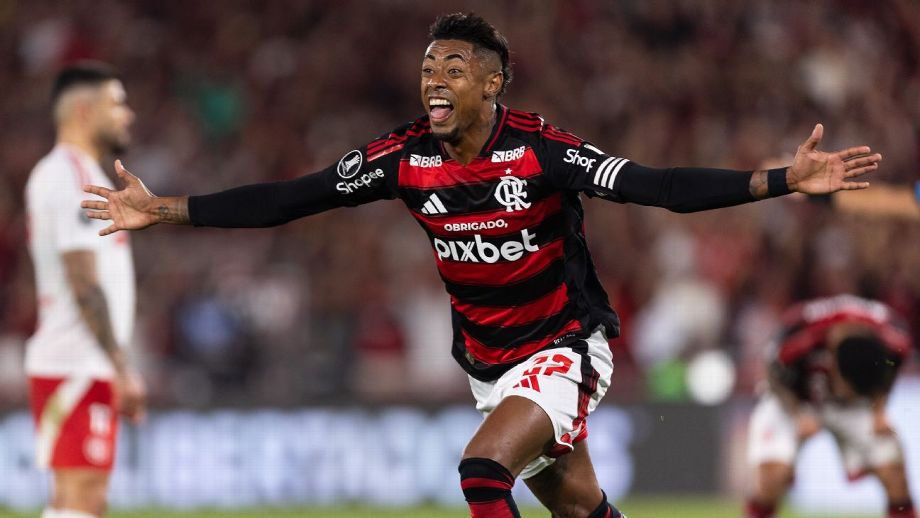 Flamengo consegue efeito suspensivo, e Bruno Henrique é liberado para jogar