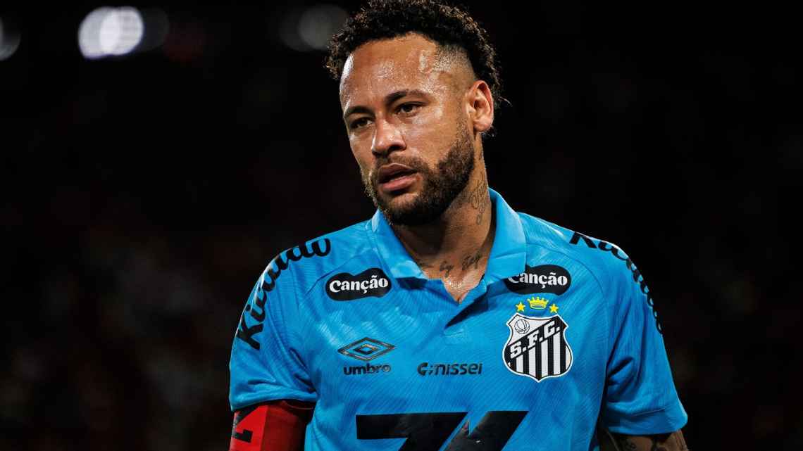 Do sigilo máximo ao ‘caos’: os bastidores de nova lesão de Neymar no Santos