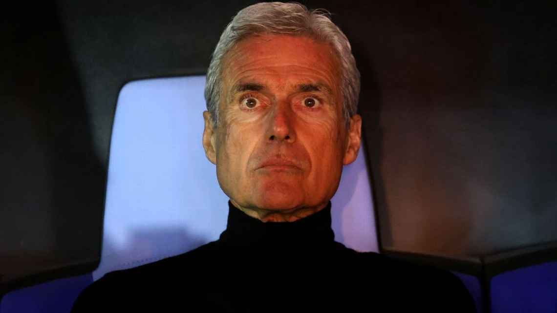 Pode melar? Por que Luís Castro ainda não assinou contrato com o Grêmio