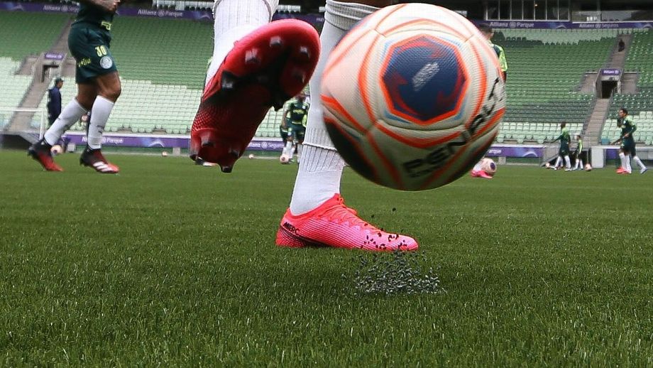 Brasileirão 2026 terá campo sintético? O que diz regulamento da CBF para a próxima edição após polêmica sobre gramado artificial