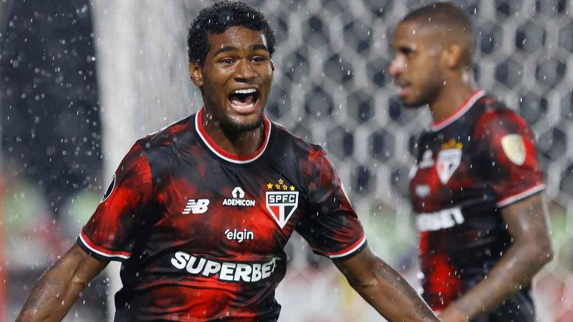 Agora fora do São Paulo, Belmonte esclarece vendas da base, lamenta lesões e projeta 2026: ‘Estarei na torcida’