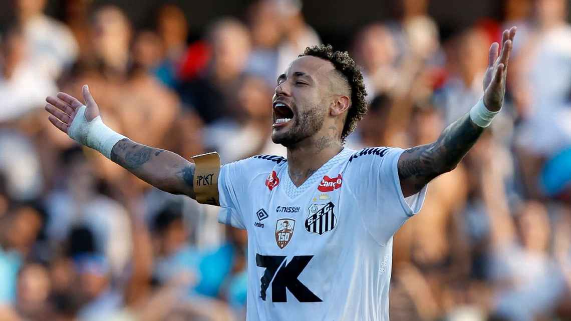 Neymar confirma cirurgia após ajudar Santos contra rebaixamento e despista sobre permanência: ‘Vamos ver o que é melhor para todo mundo’