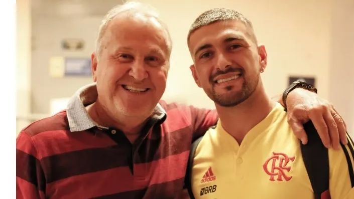 Loco Abreu coloca Arrascaeta a caminho de superar Zico no Flamengo e compara ‘disputa’ com Messi x Maradona na Argentina