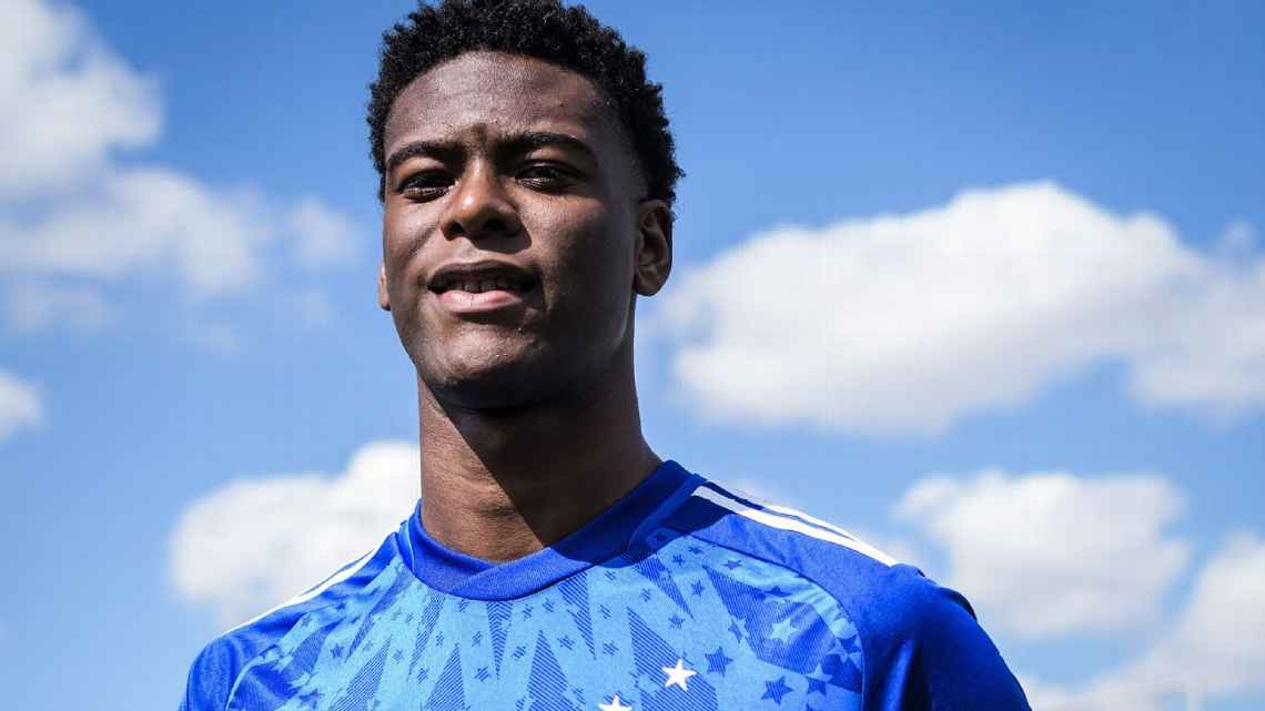 Cruzeiro tem oferta do Zenit por Jonathan Jesus que pode atingir até R$ 51 milhões