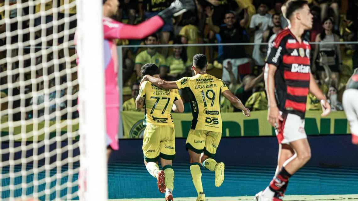 Mirassol empata com os jovens do Flamengo e finaliza o Brasileirão atingindo marca do time de Jorge Jesus