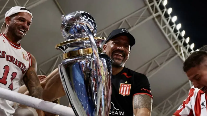 La emoción de Verón tras la coronación de Estudiantes: “Las cosas buenas prevalacen siempre sobre las malas”